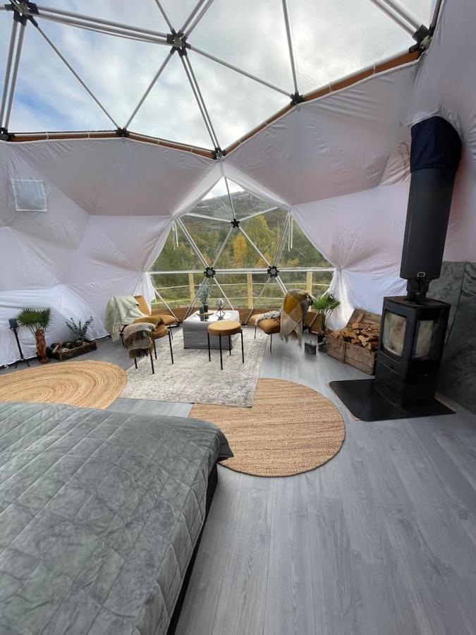 Storjord Farmstay Glamping Тромсё Экстерьер фото